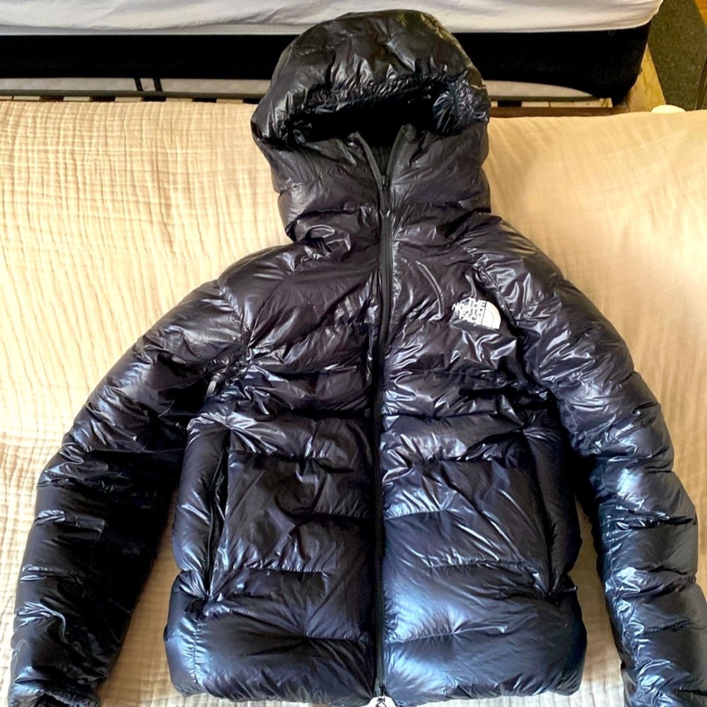 NWOT NORTH FACE SUMMIT PUMORI Down puffer size Medium Black